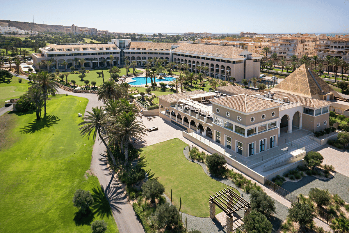 (Ladies Tour) Almerimar Hotel med Michael Jacobsen 